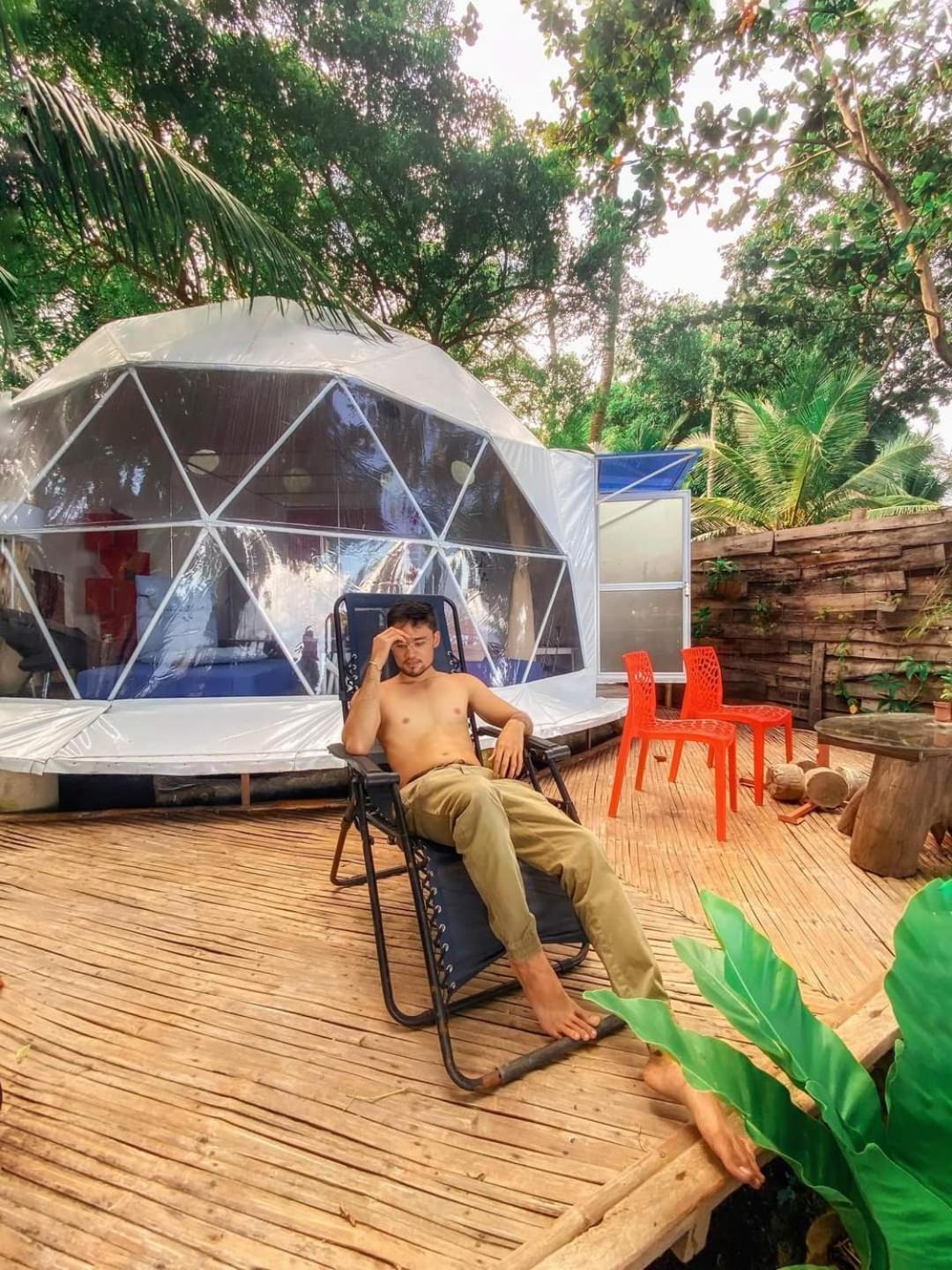 Glamping Dome Dauin Beach Resort Esterno foto