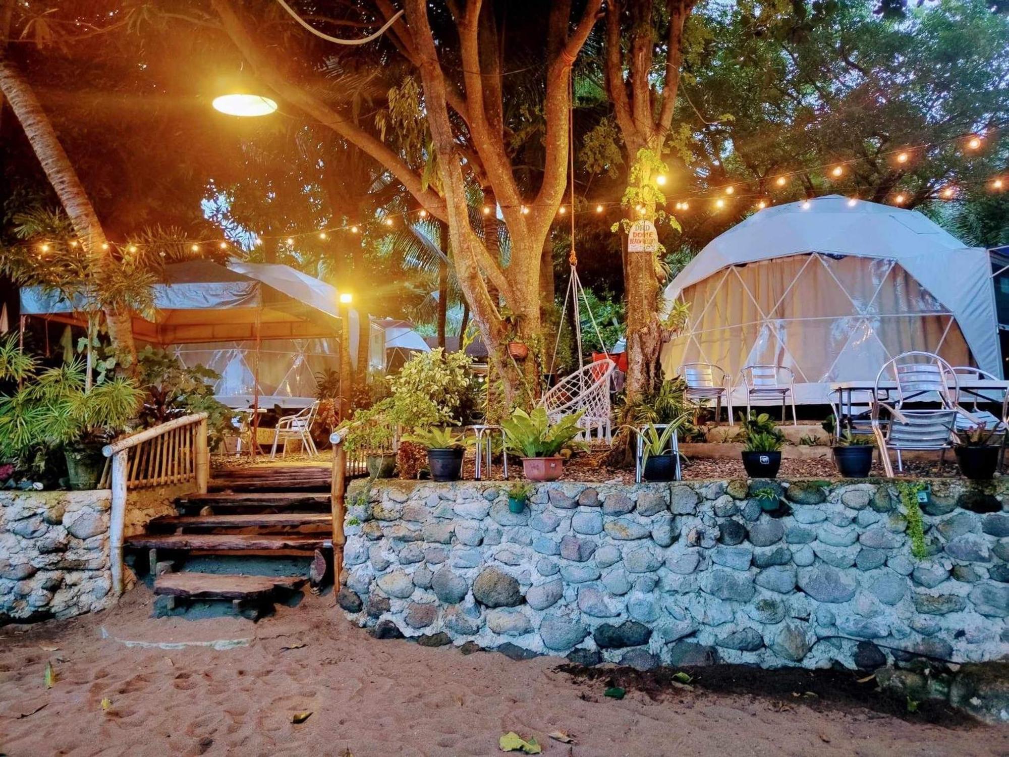 Glamping Dome Dauin Beach Resort Esterno foto