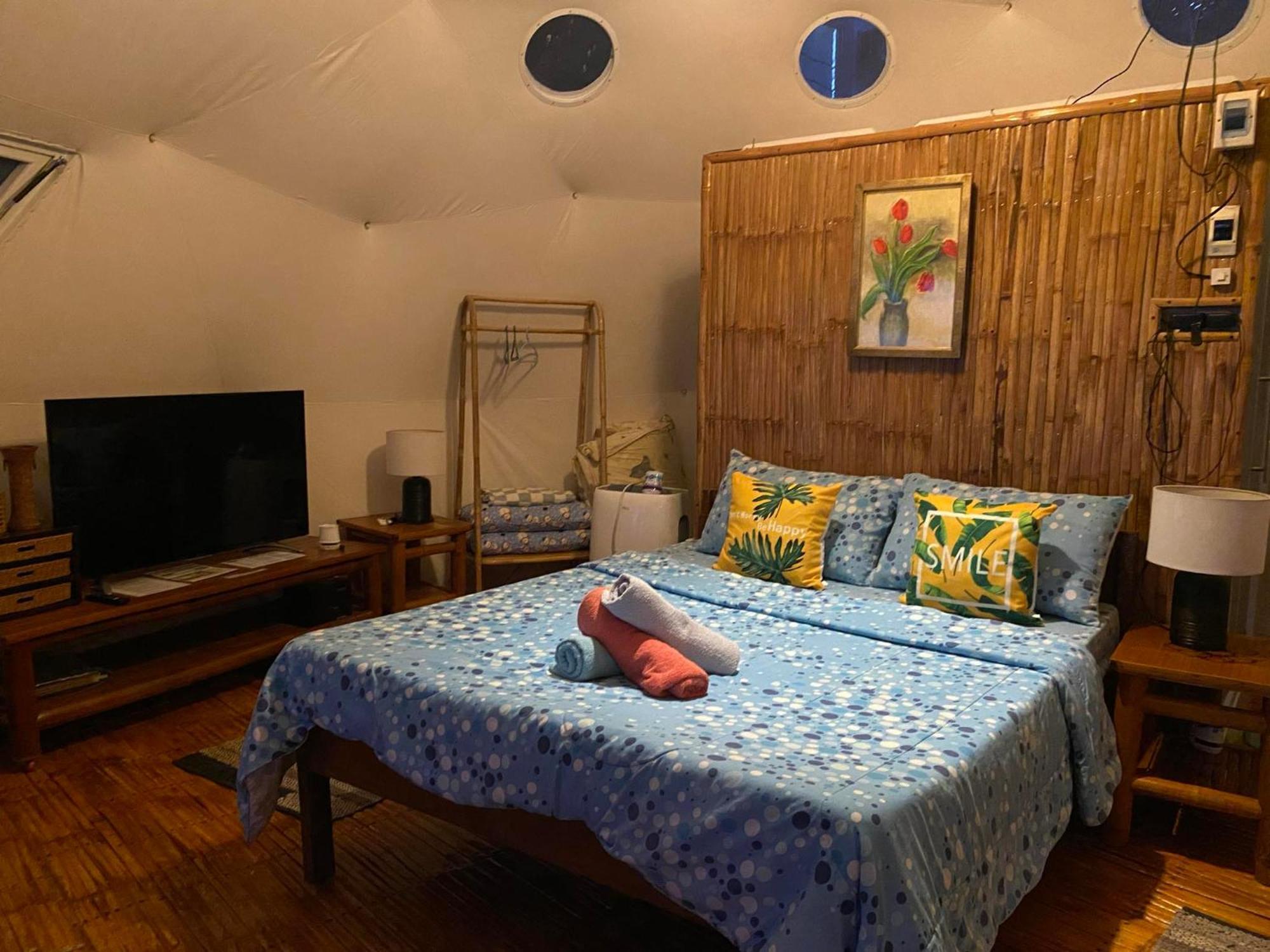 Glamping Dome Dauin Beach Resort Esterno foto