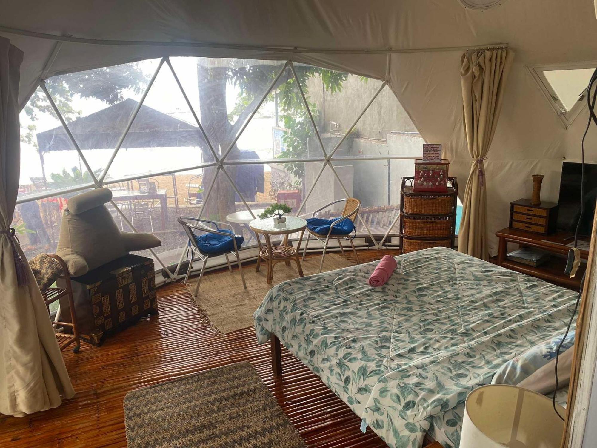 Glamping Dome Dauin Beach Resort Esterno foto