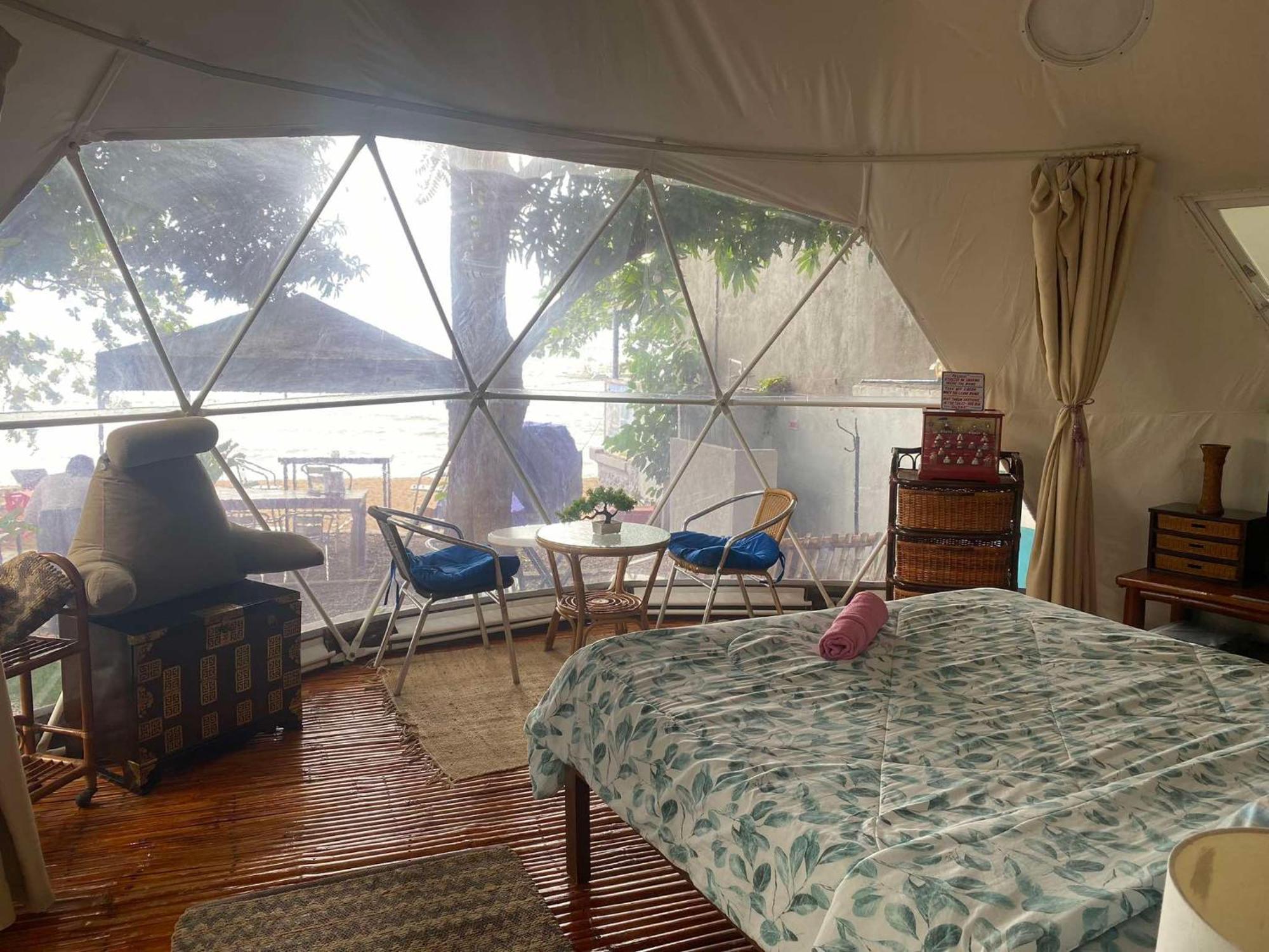 Glamping Dome Dauin Beach Resort Esterno foto