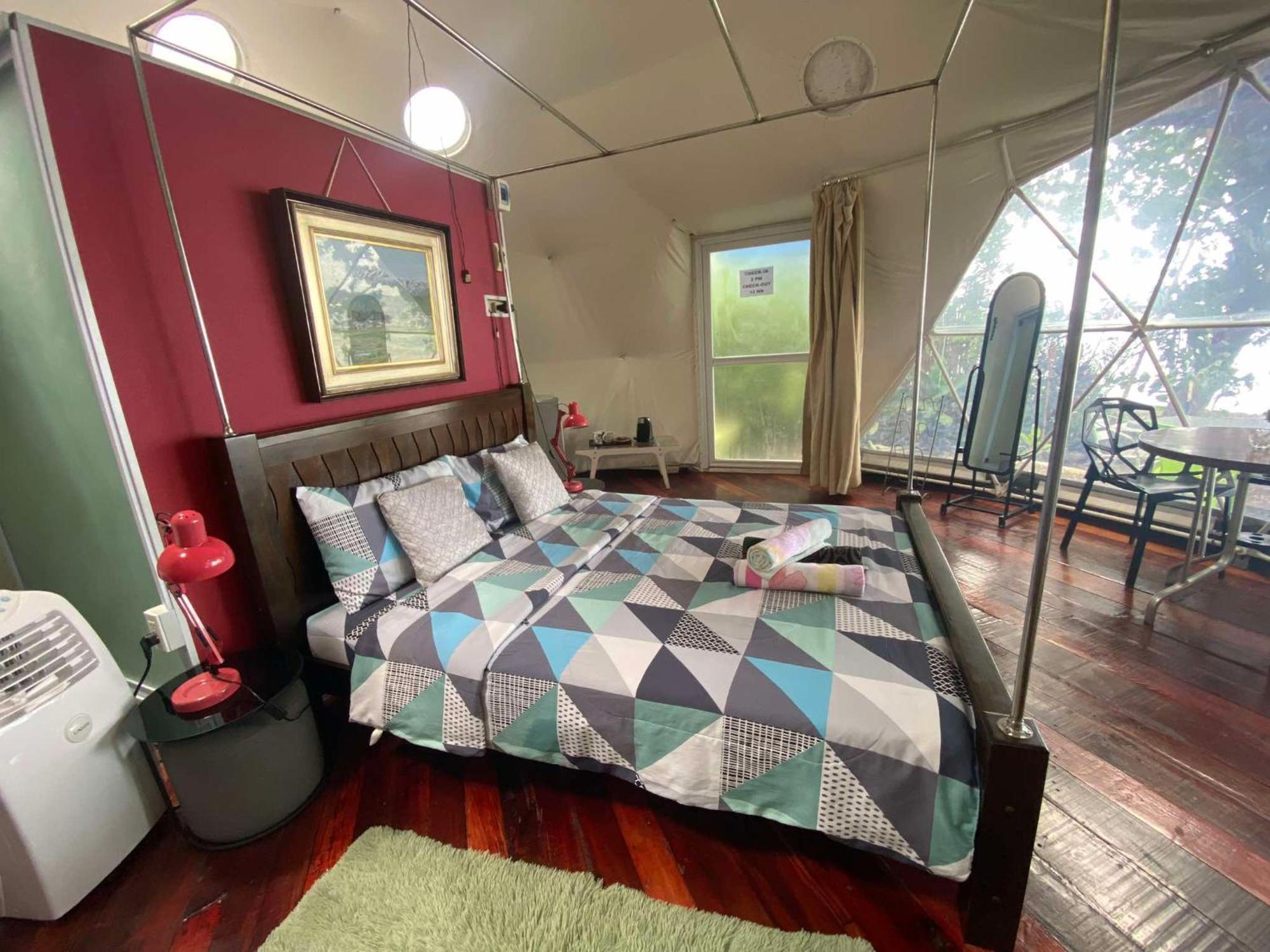 Glamping Dome Dauin Beach Resort Esterno foto