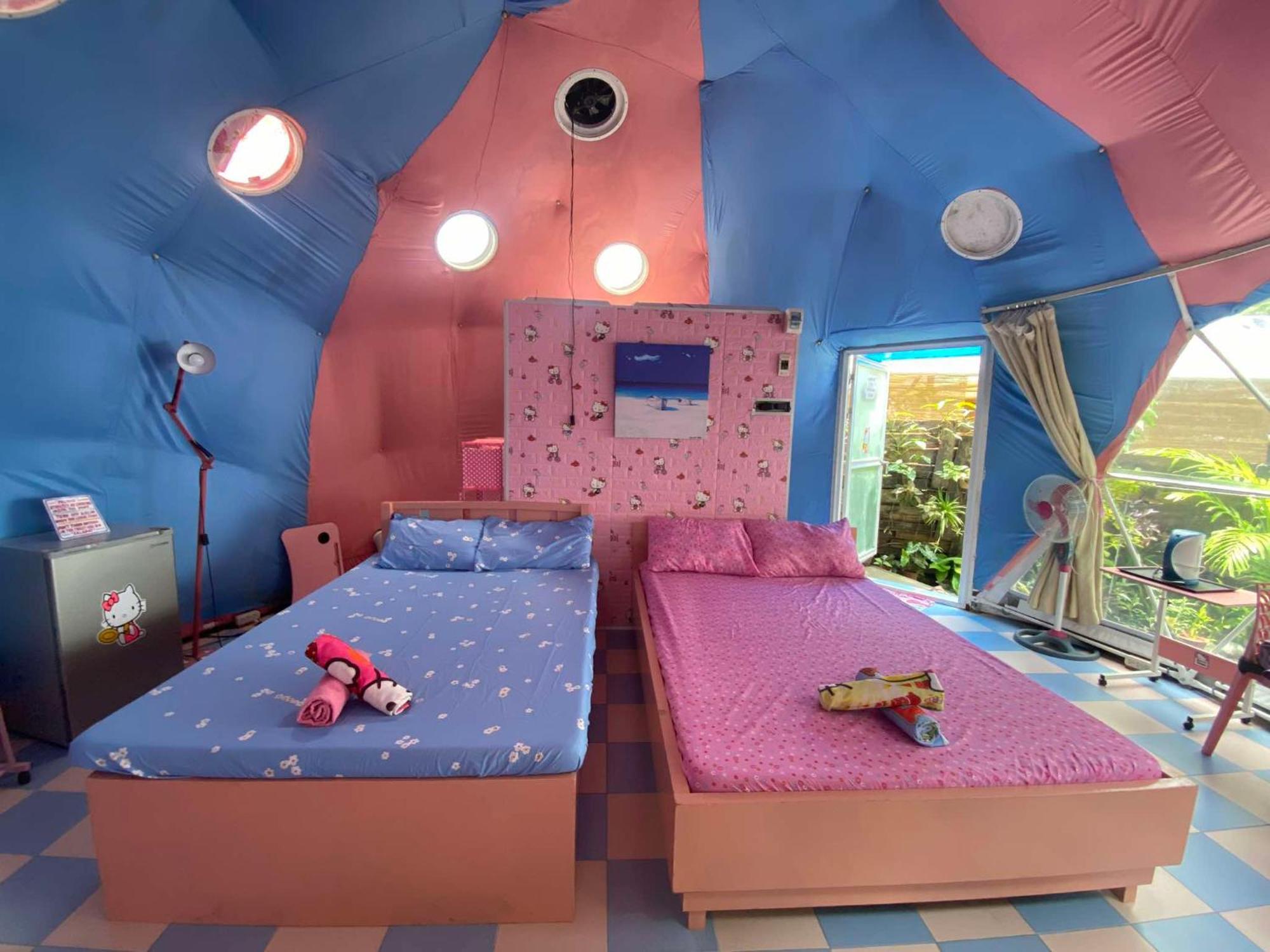 Glamping Dome Dauin Beach Resort Esterno foto